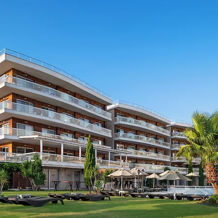 La Quinta By Wyndham Cesme-2